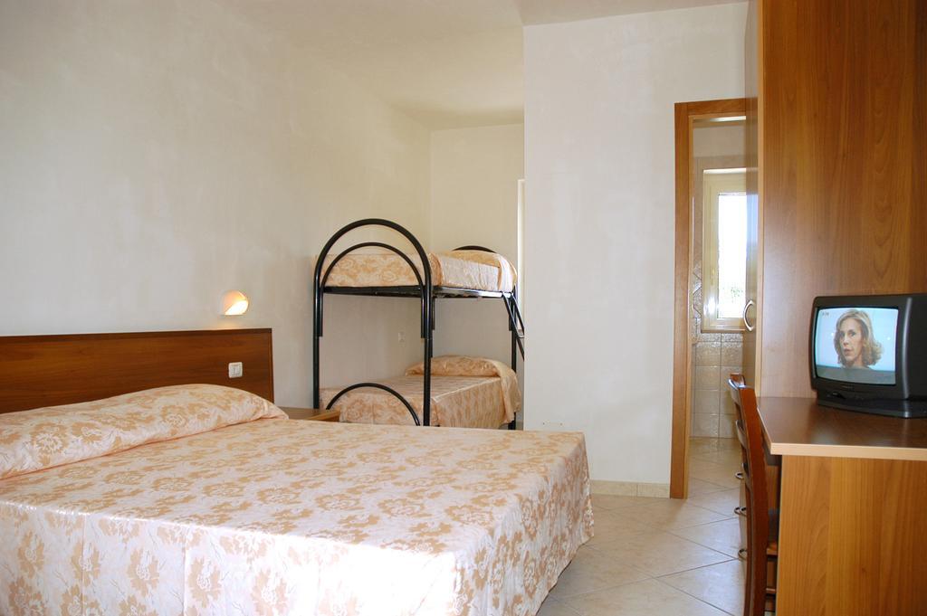 Azienda Agricola B&B Macchiaria Vieste Rum bild